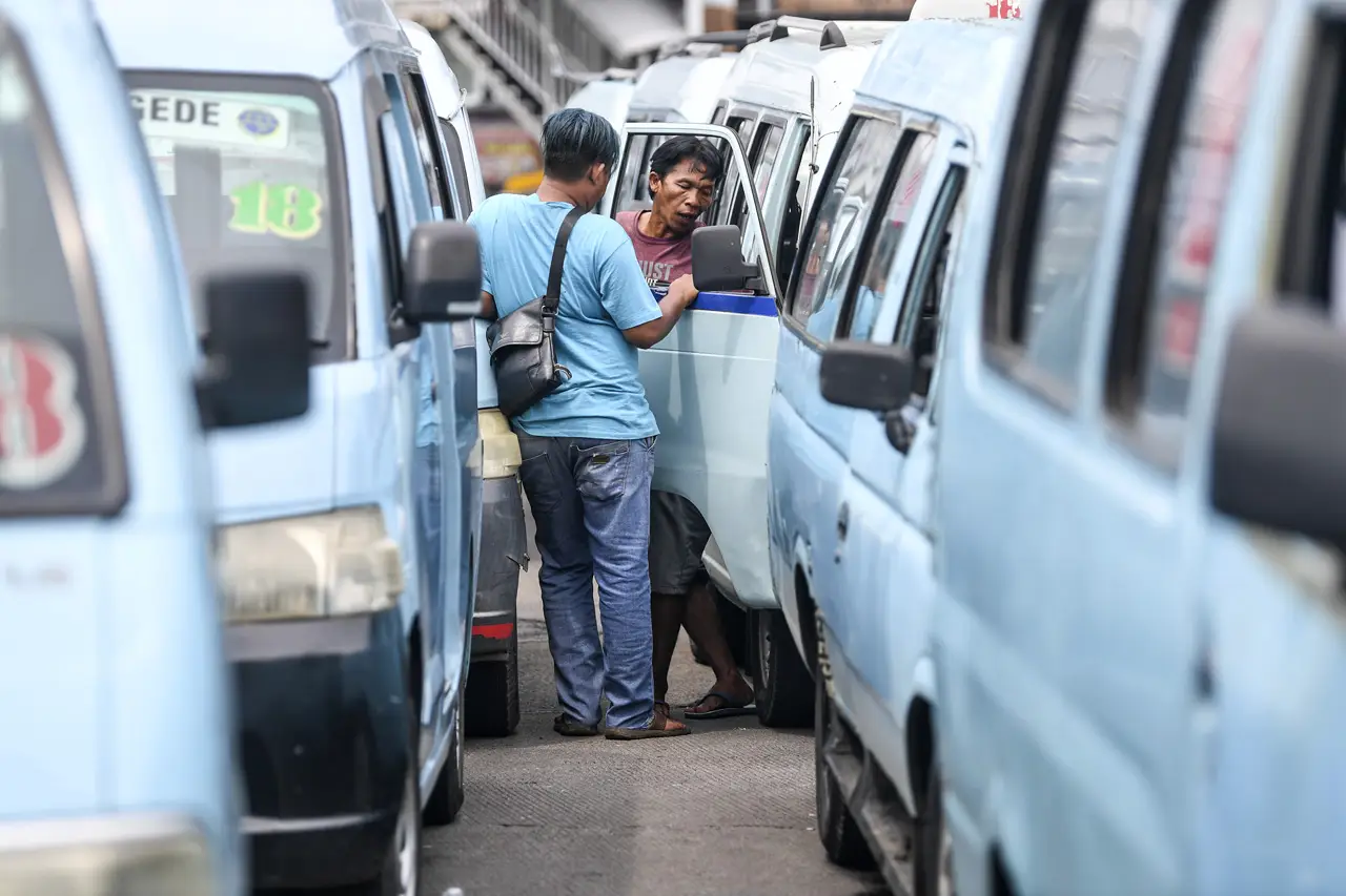Usulan Kenaikan Tarif...
