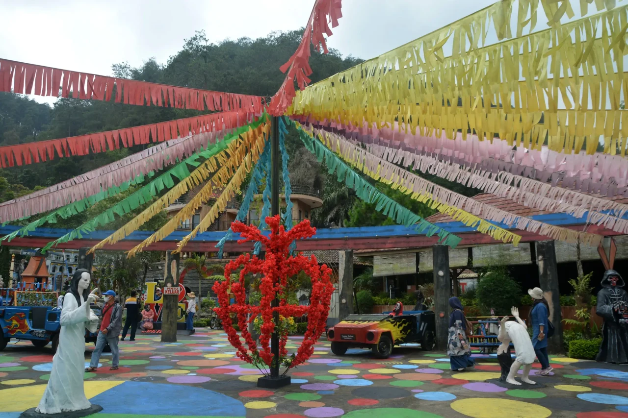 Bukit Sekipan, Sensasi...