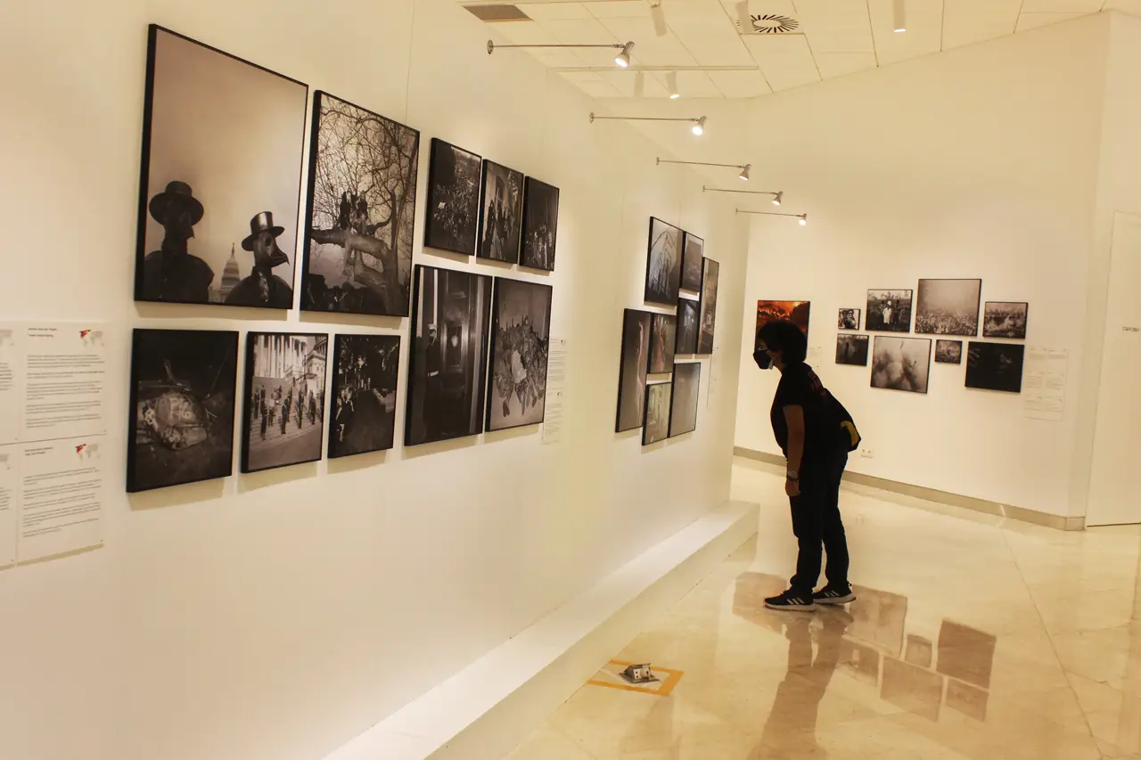 Pameran World Press...