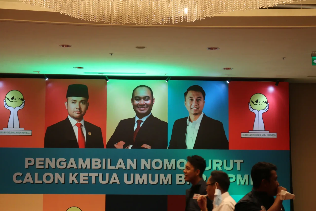 Bahlil Lahadalia Hadiri...