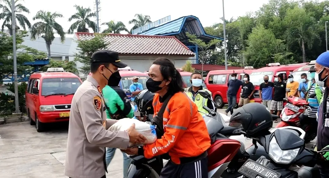 Polri Peduli, Polsek...