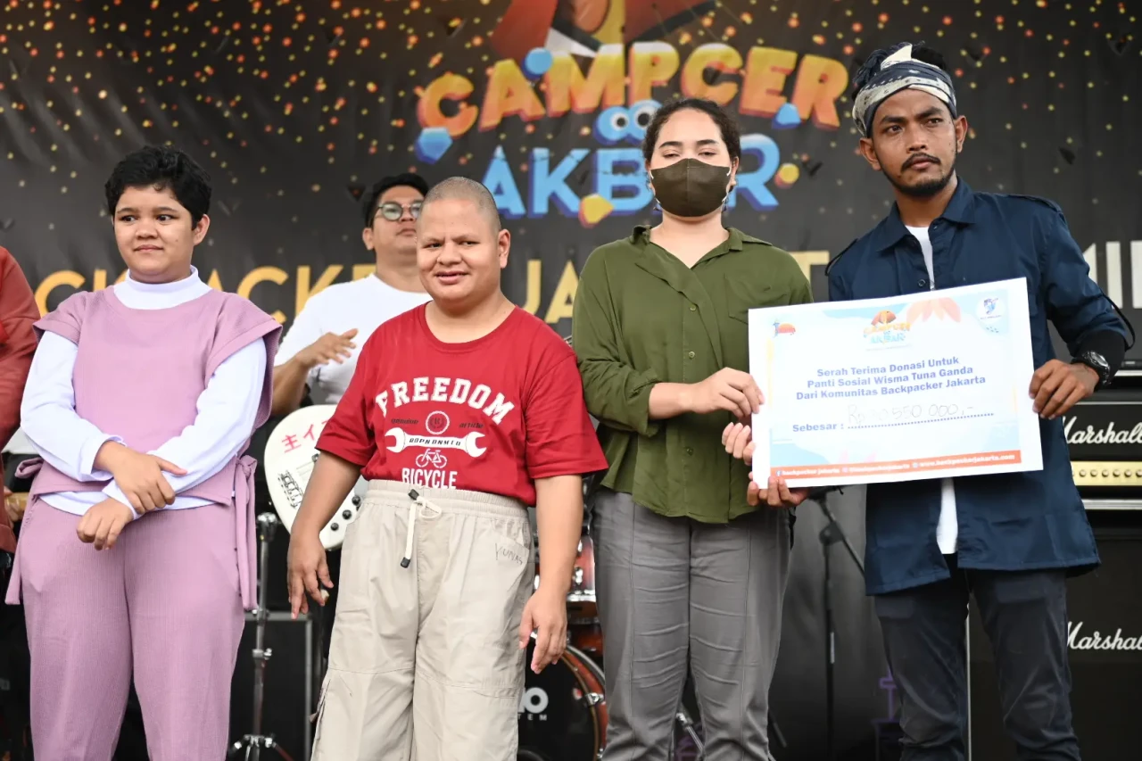 Camping Akbar Ceria...