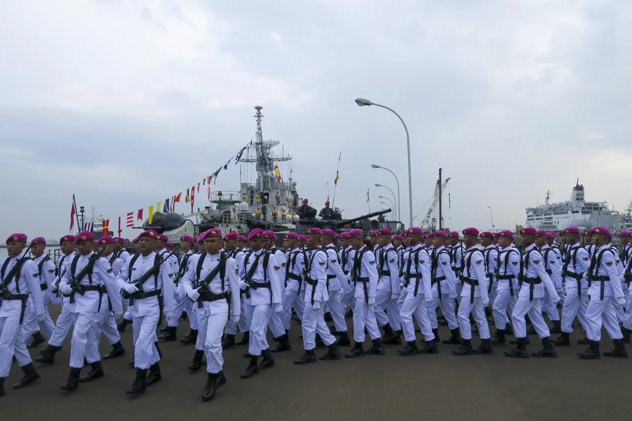 Potret Kemeriahan Peringatan...