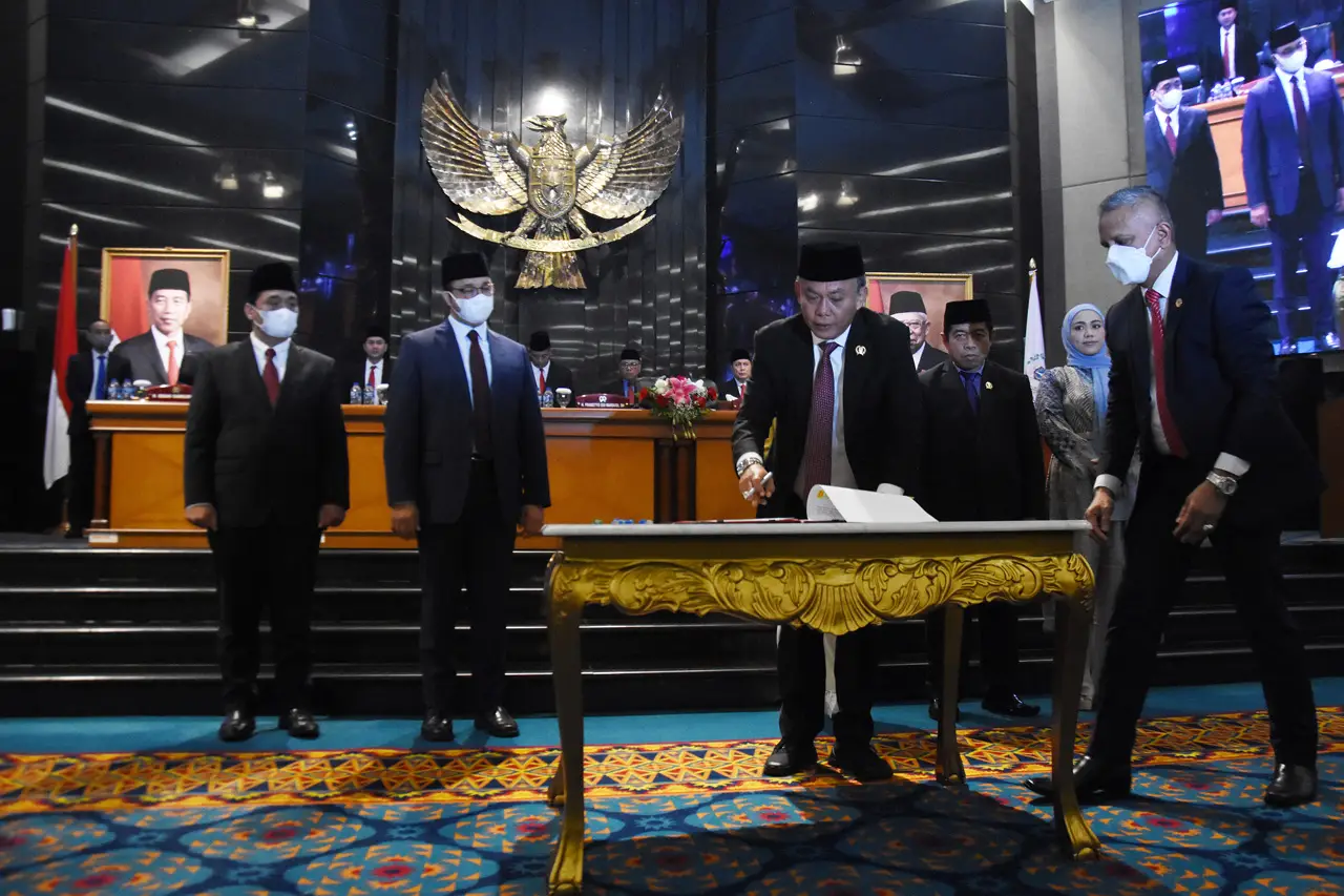 Anies Baswedan dan Ahmad...