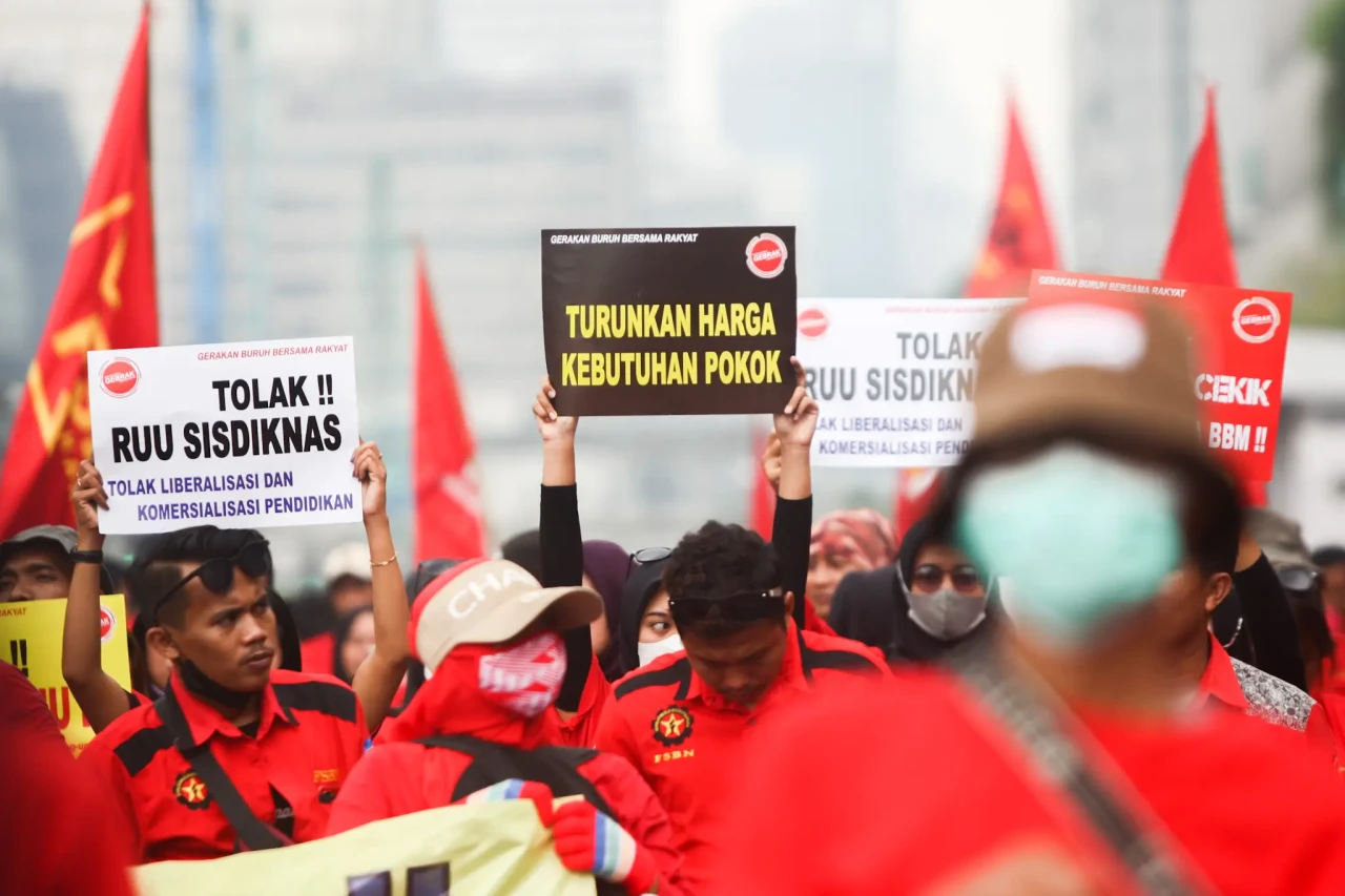 Giliran Kaum Buruh Gelar...