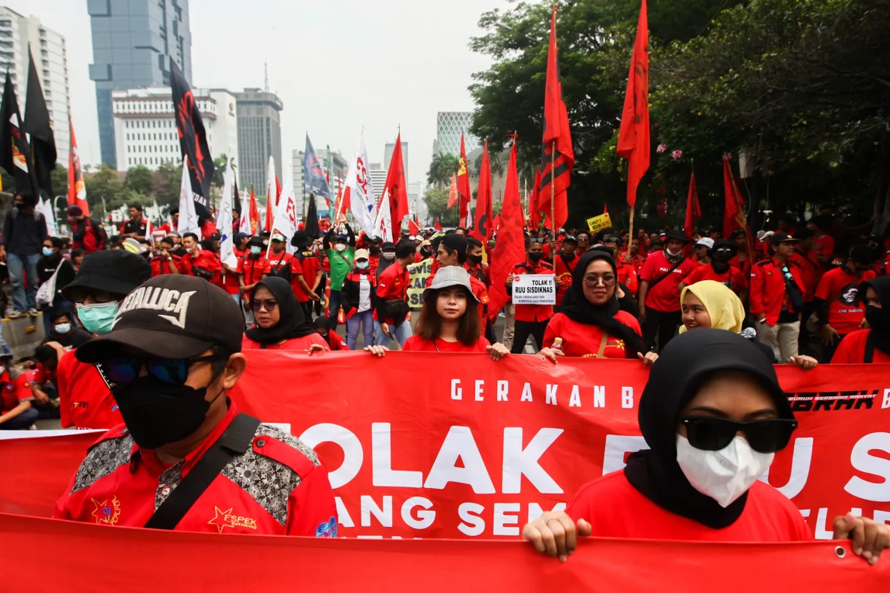 Giliran Kaum Buruh Gelar...