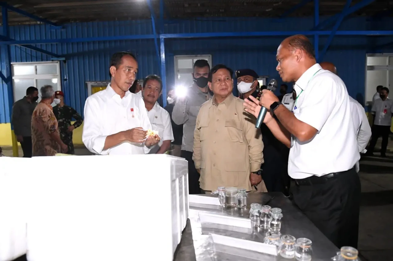 Momen Prabowo Dampingi...