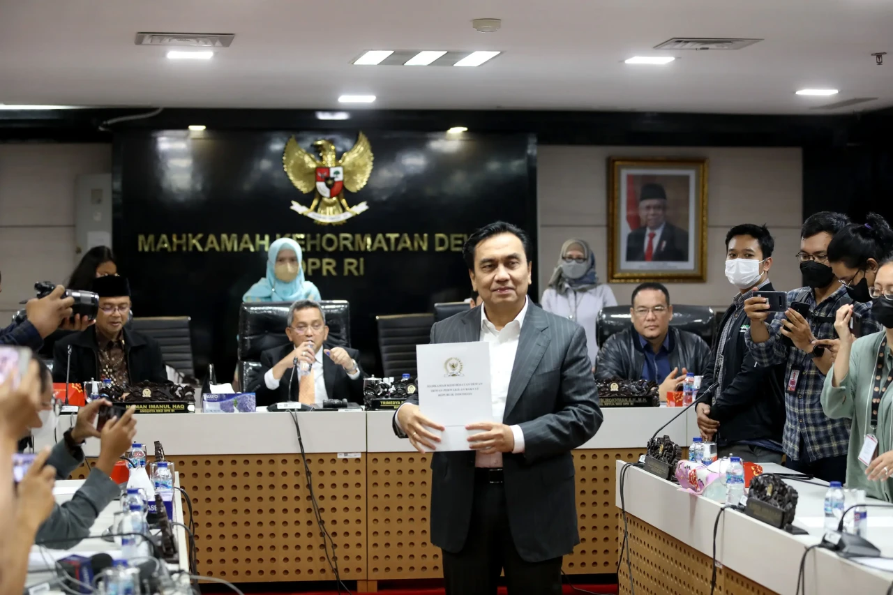 Sidang Putusan Effendi...