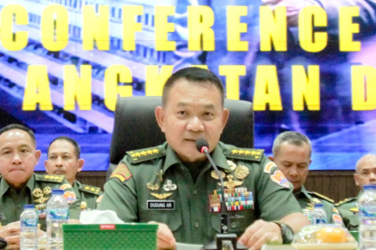 KSAD Jenderal TNI Dudung...