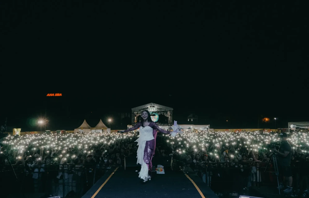 Keseruan Konser Musik...