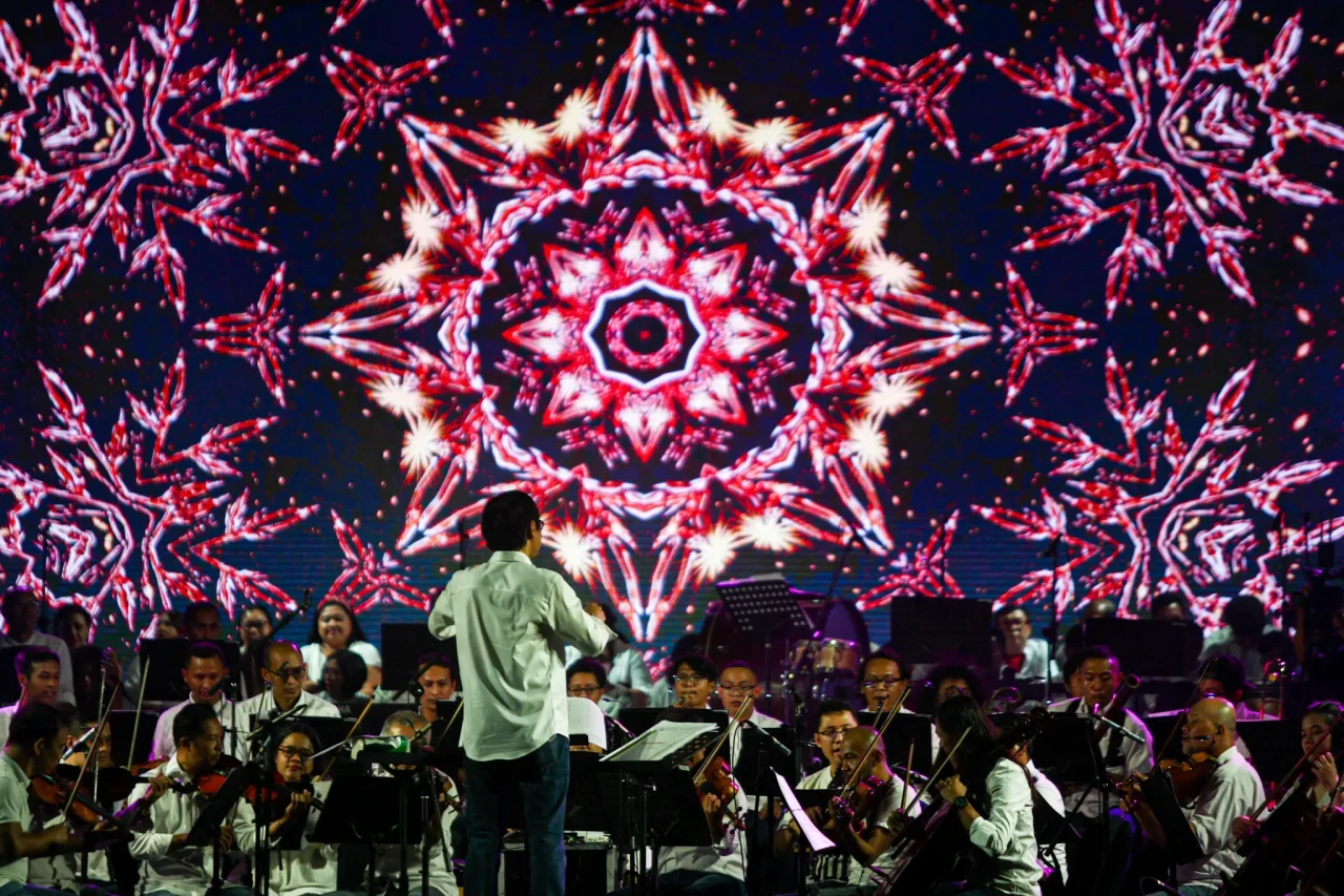 Orchestra On Station...
