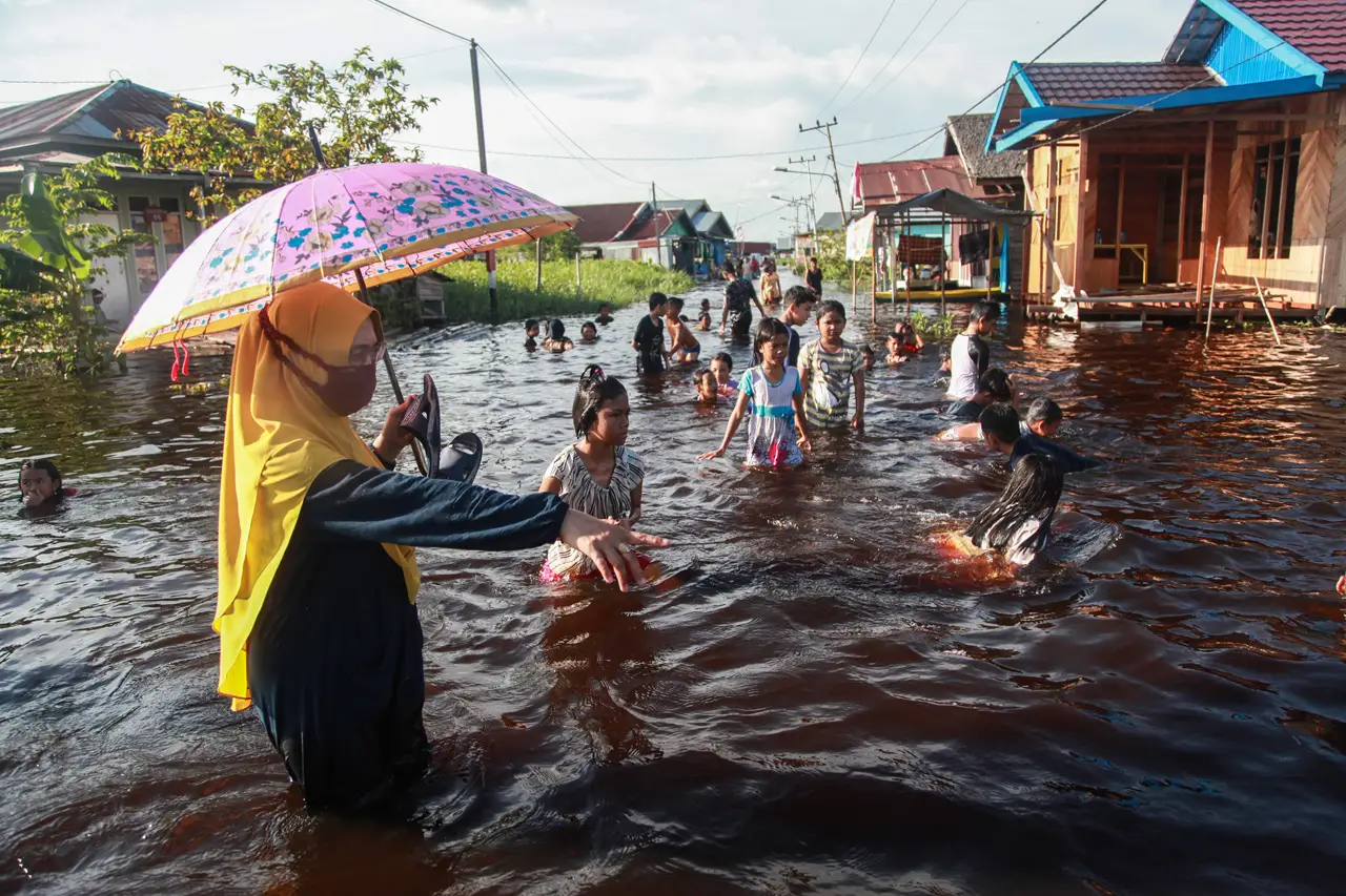 Banjir Rendam 1.007...