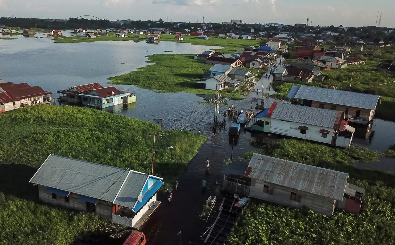 Banjir Rendam 1.007...