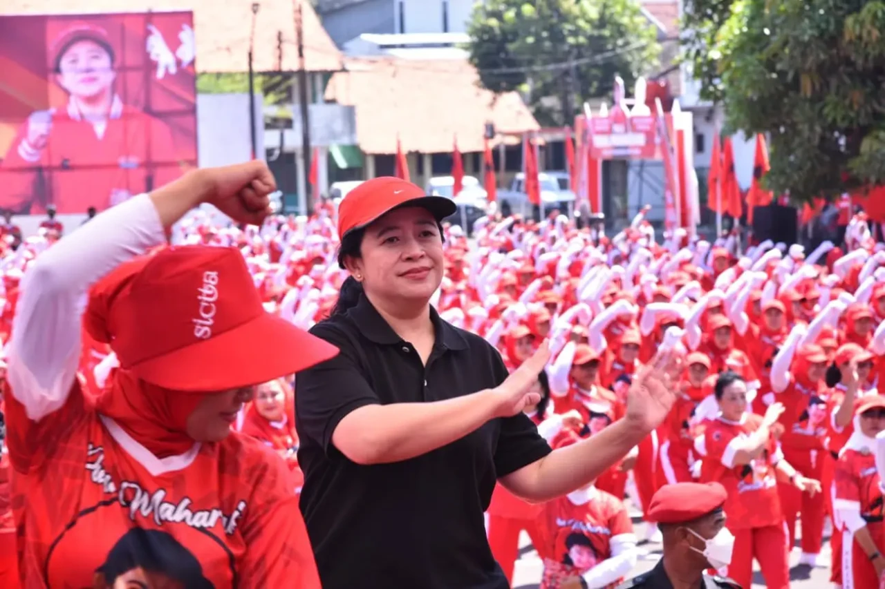 Puan Maharani Hadiri...