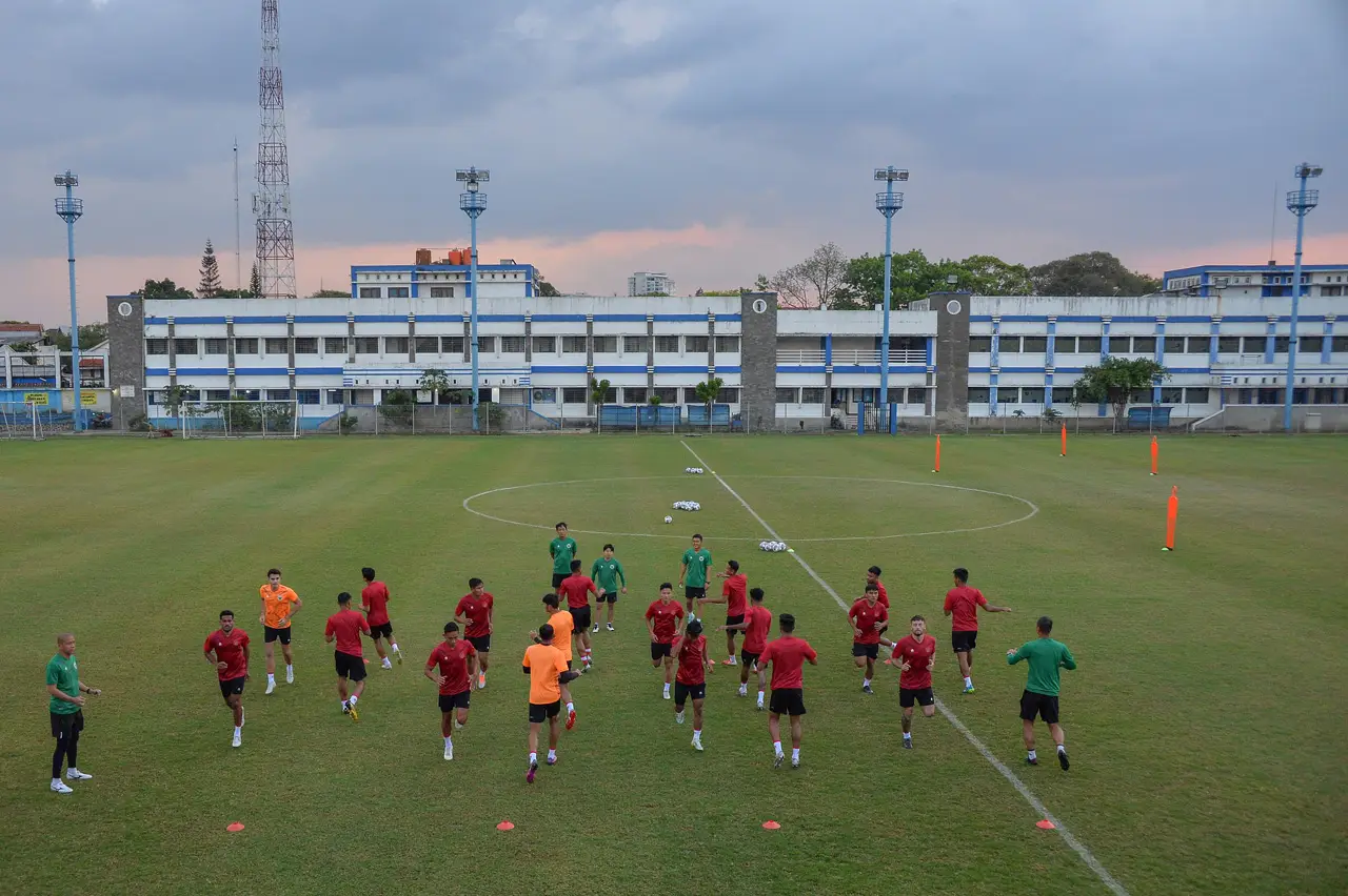Persiapan Timnas Indonesia...