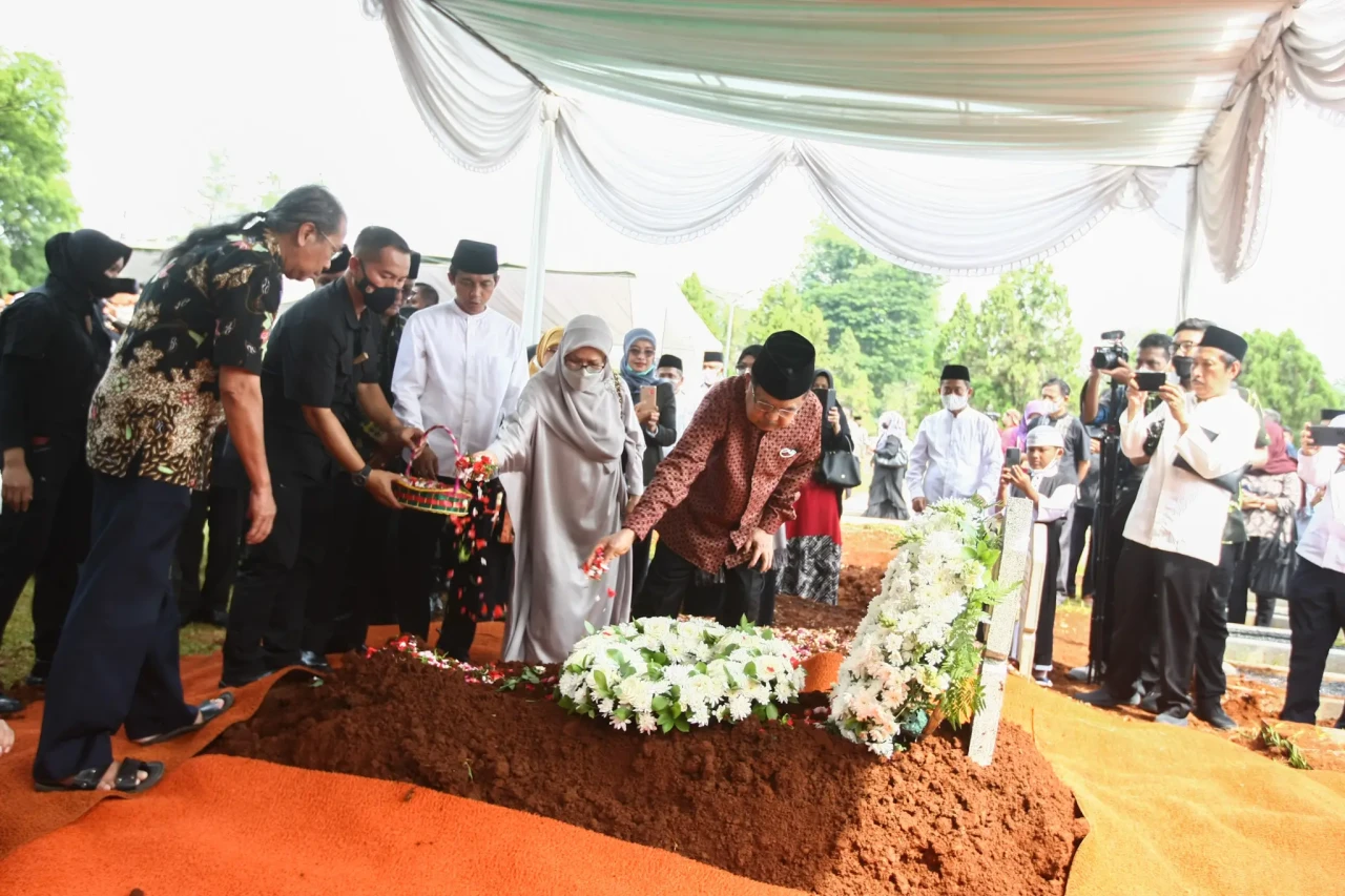 Jenazah Azyumardi Azra...