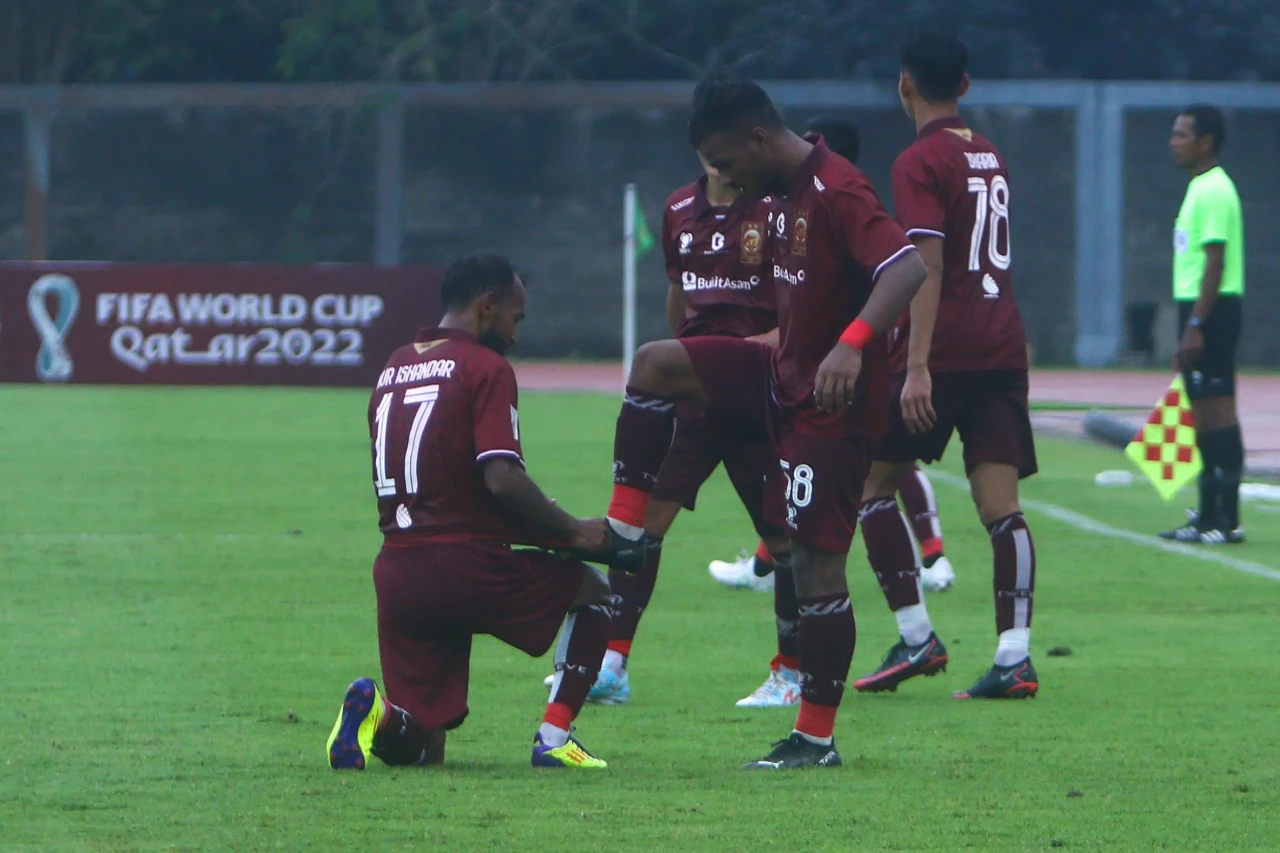 Sriwijaya FC Bungkam...