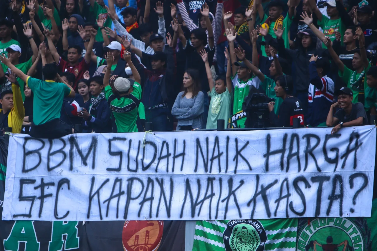 Sriwijaya FC Bungkam...