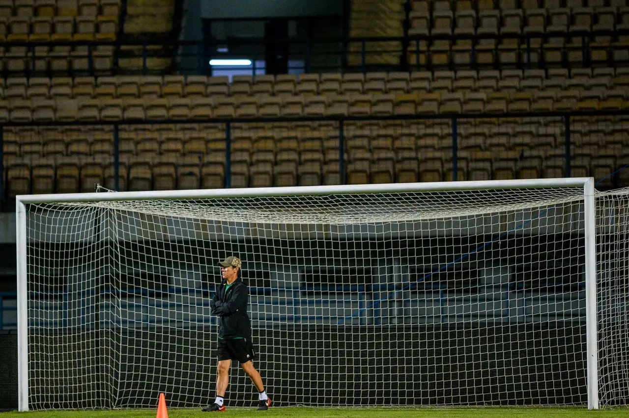 Latihan Timnas Indonesia...