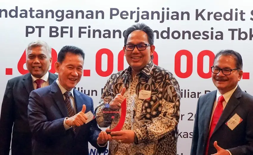 Bank DKI Tandatangani...