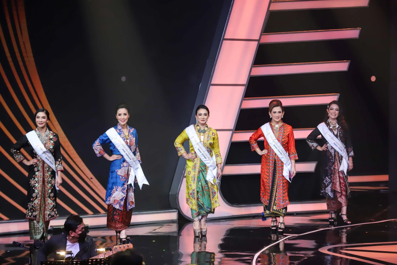 Potret Cantik 20 Finalis...