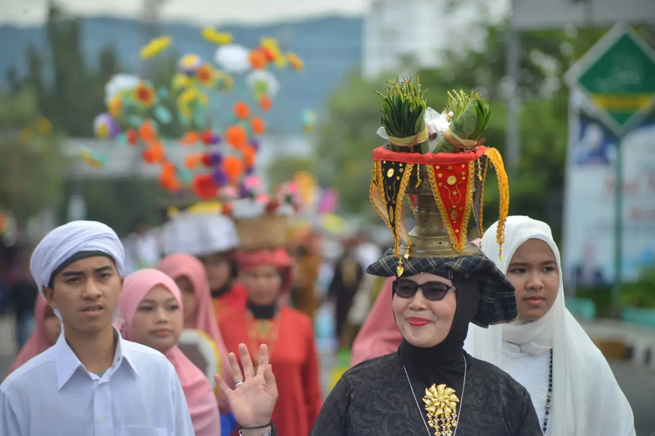 Pawai Budaya Rang Solok...