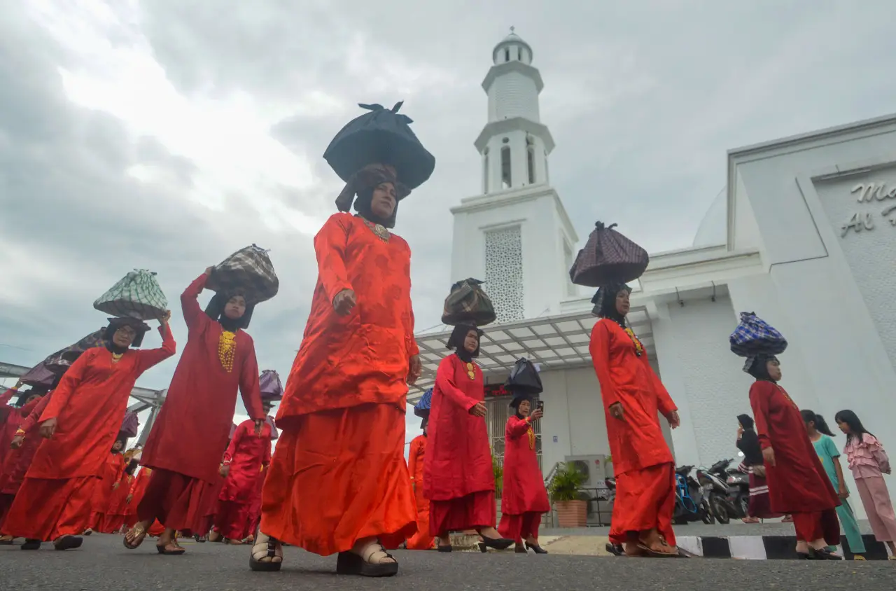 Pawai Budaya Rang Solok...