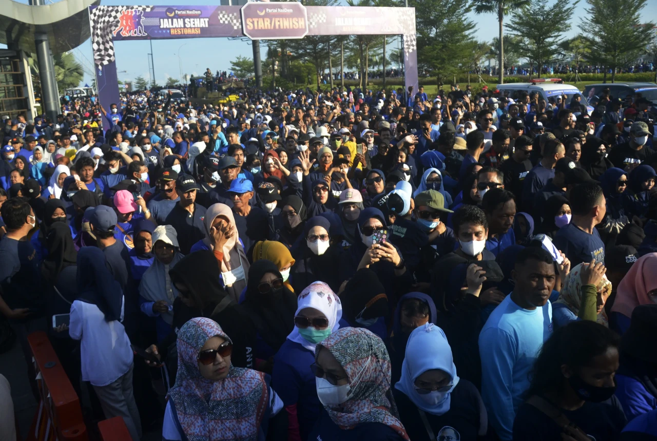 Ribuan Warga Tangerang...