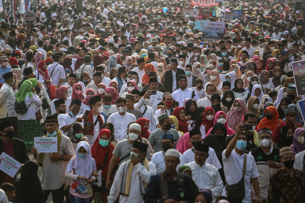 Ribuan Warga Tangerang...