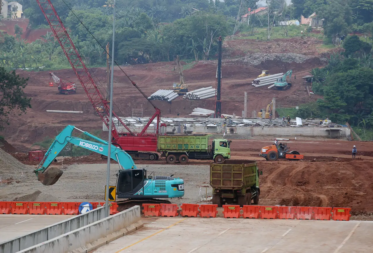 Proyek Tol Pamulang...