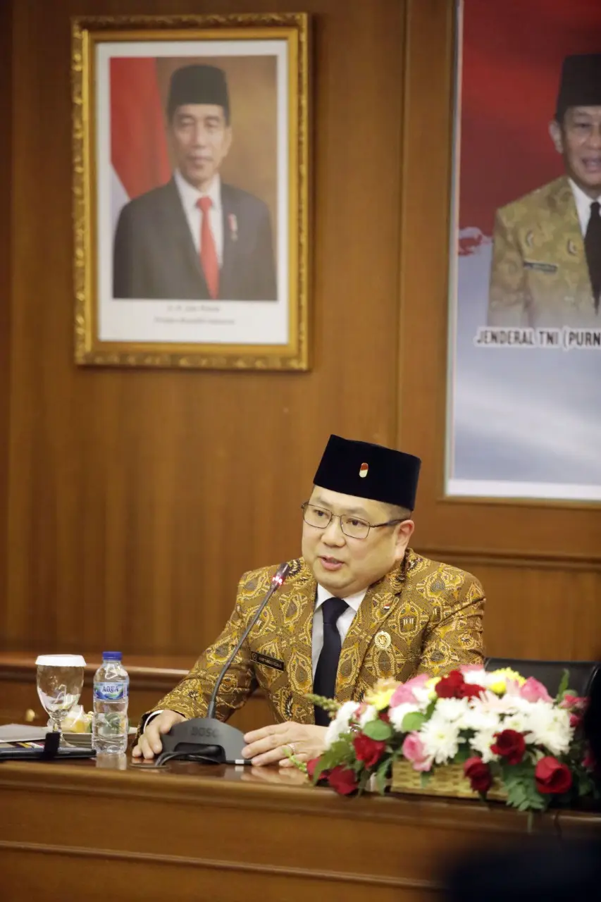 HT Dilantik sebagai...