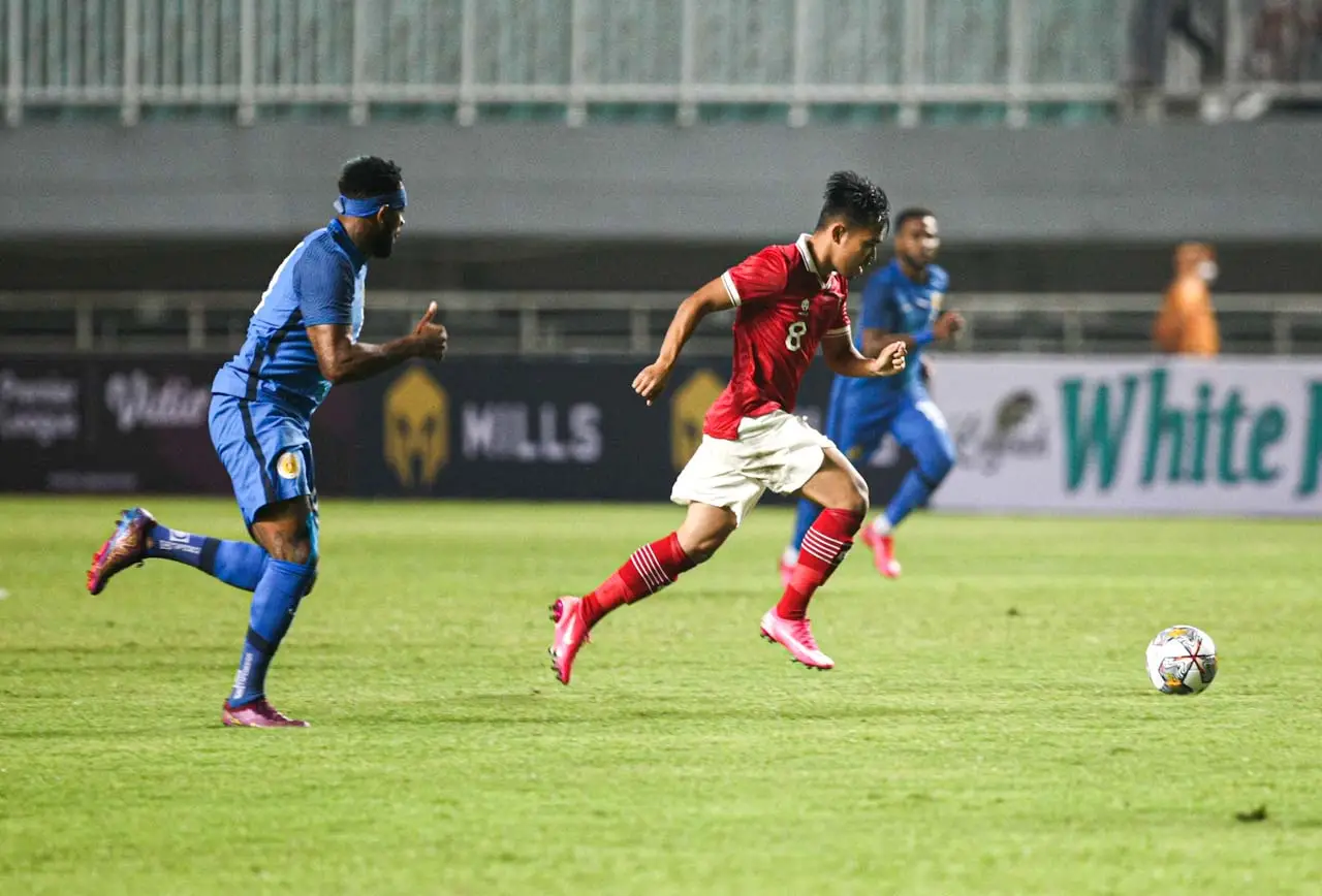 Tampil Spartan, Timnas...