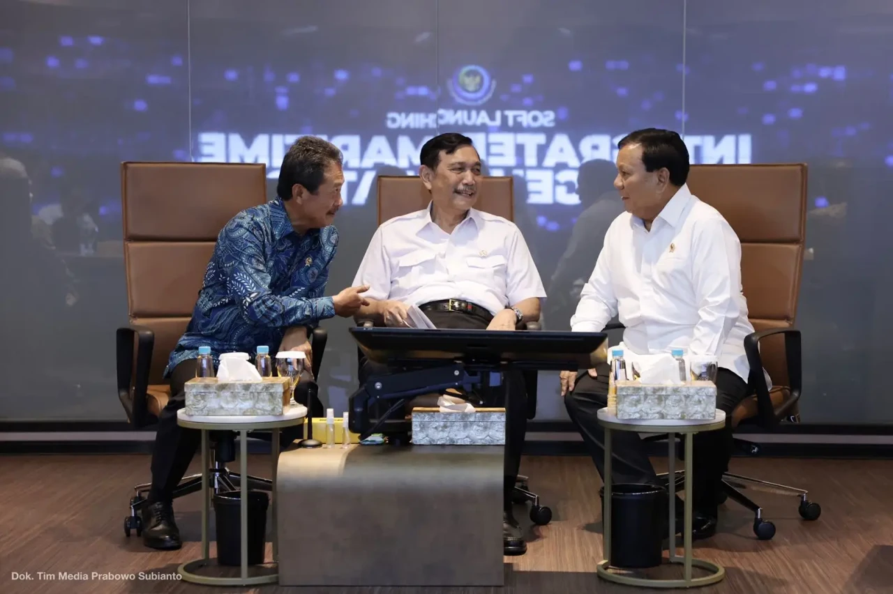 Prabowo Hadiri Peluncuran...