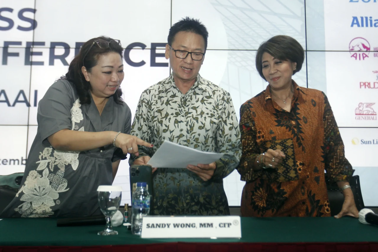 Perkuat Profesi Agen...