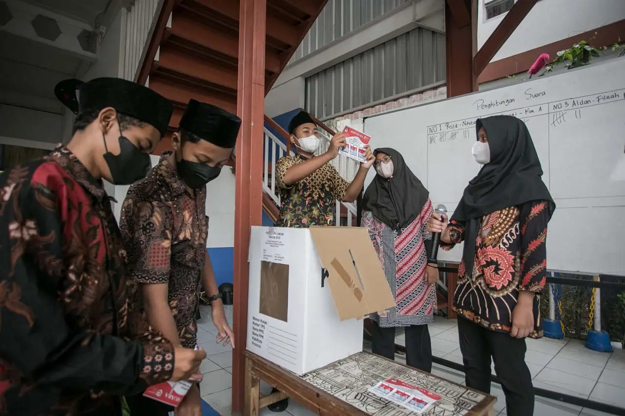 Belajar Demokrasi Pemilu...