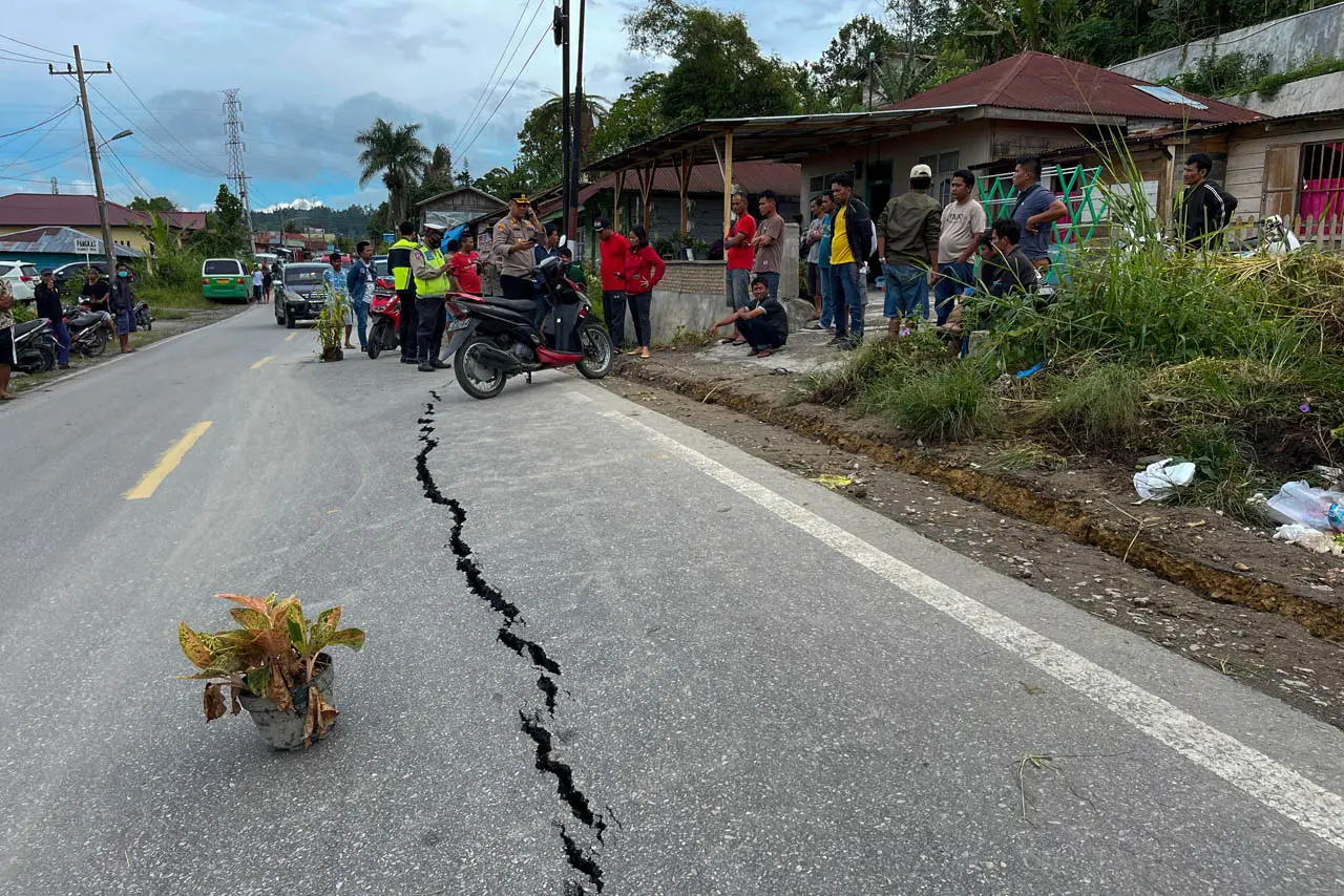 872 Rumah Warga Rusak...