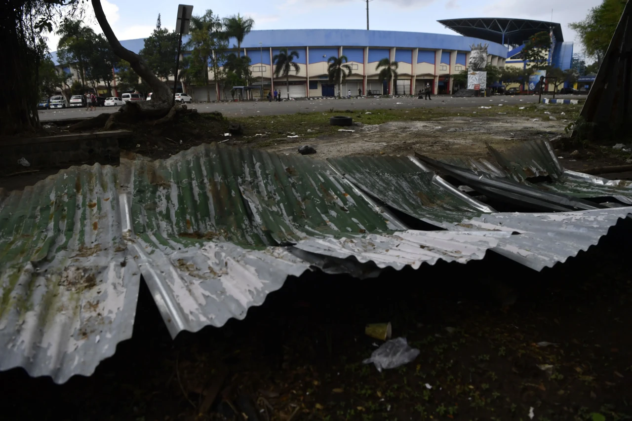 Tragedi Kanjuruhan,...