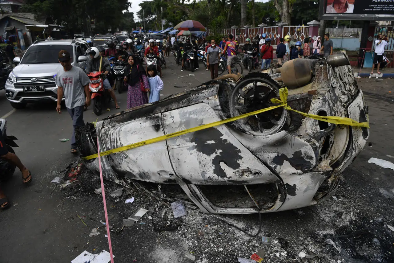 Tragedi Kanjuruhan,...
