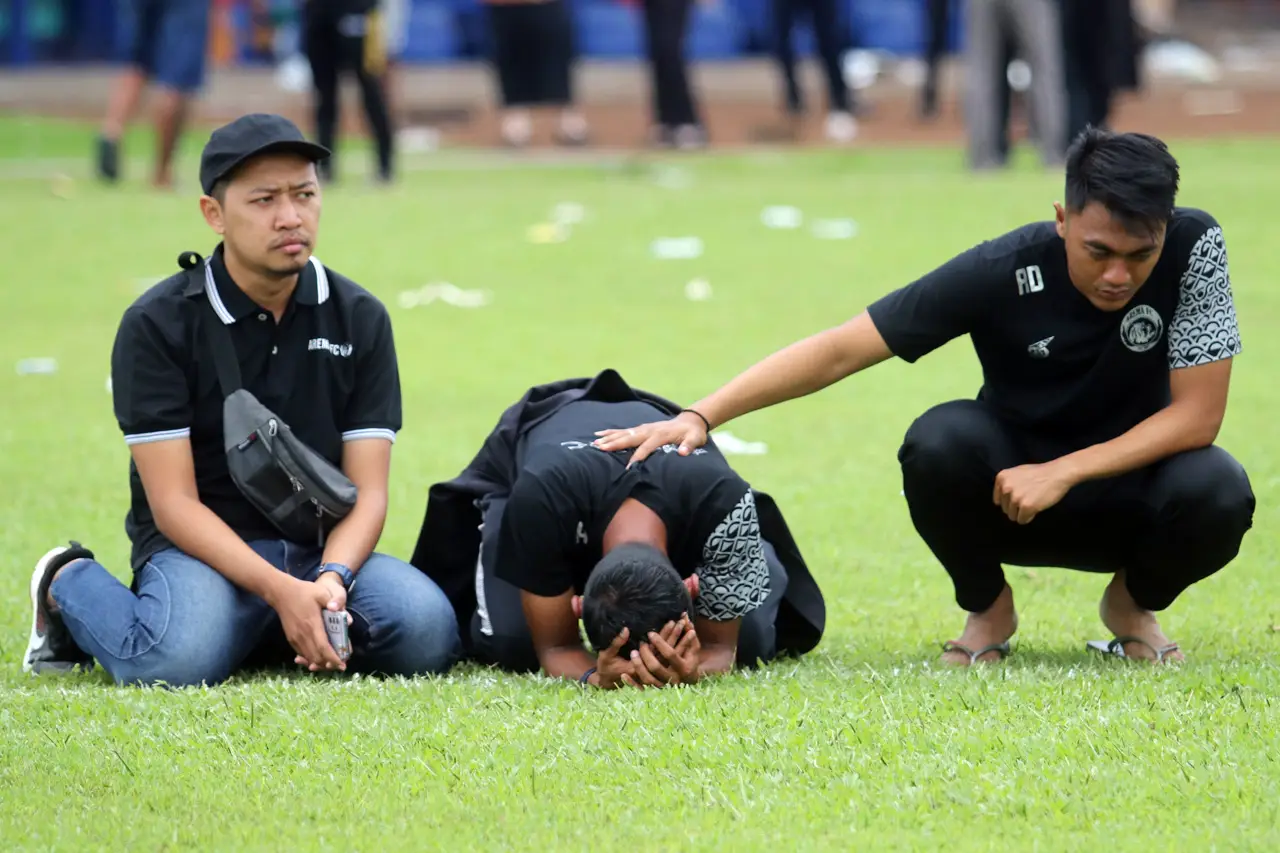 Sampaikan Belasungkawa,...