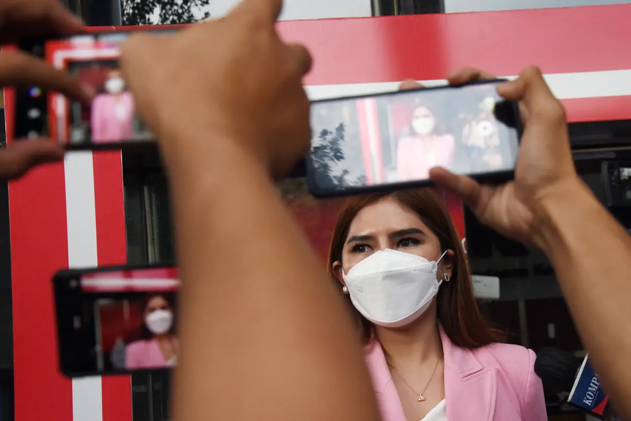Pramugari Cantik Ini...