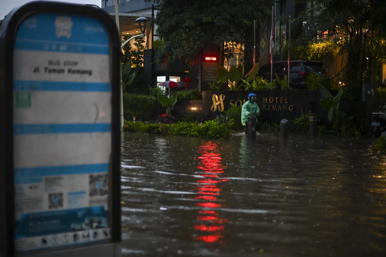Banjir Kepung Kemang...
