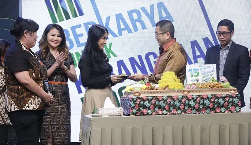 Berkembang Pesat, Hary...