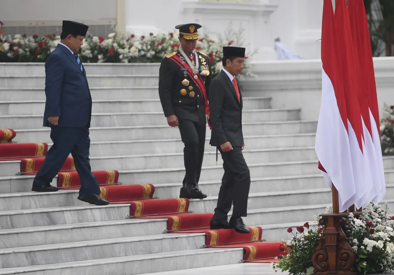 Jokowi Pimpin Peringatan...