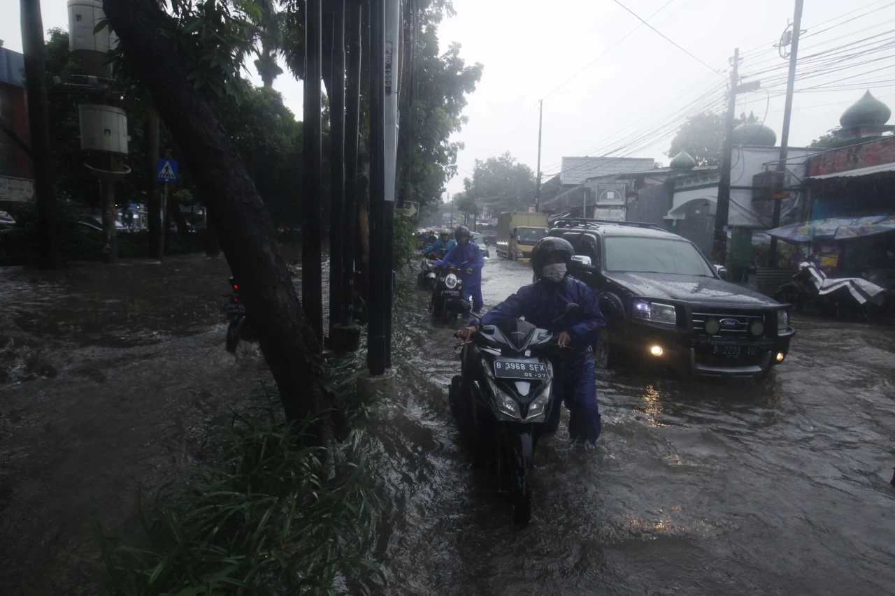 Jalan Karang Tengah...