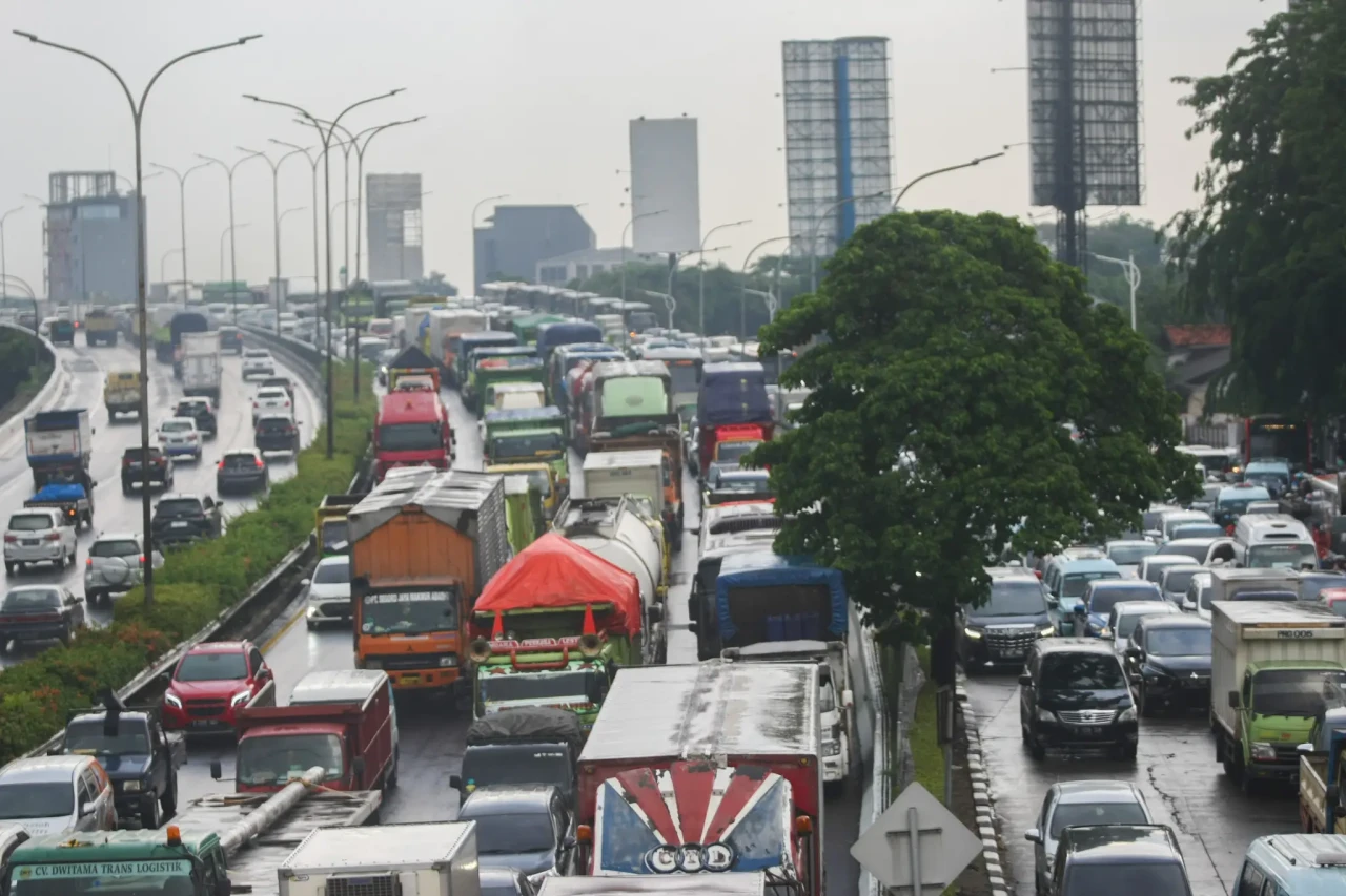 Banjir Jalan TB Simatupang...