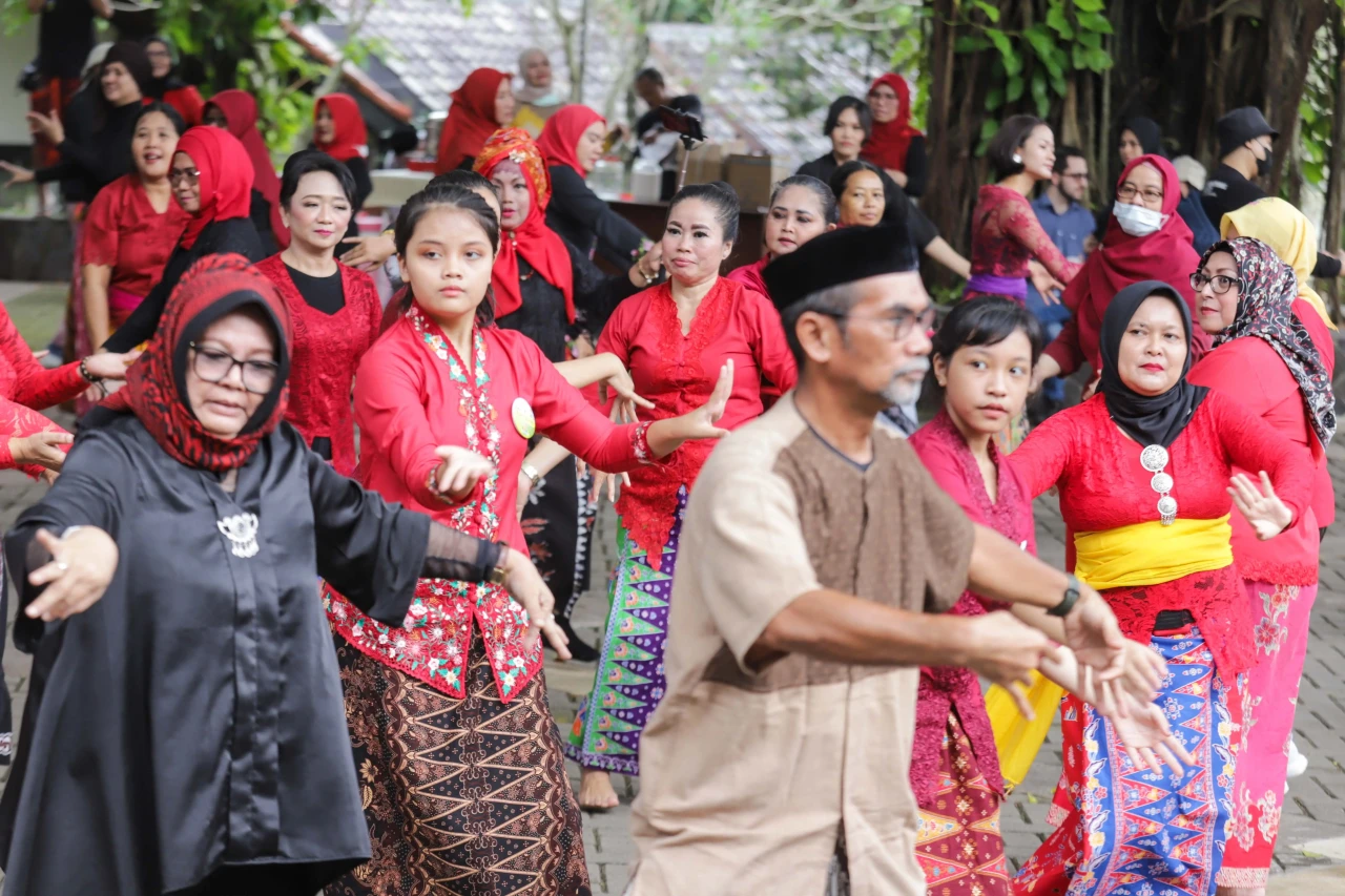 Gelaran Tari Yapong...