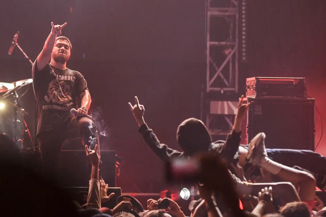 Aksi Panggung Burgerkill...