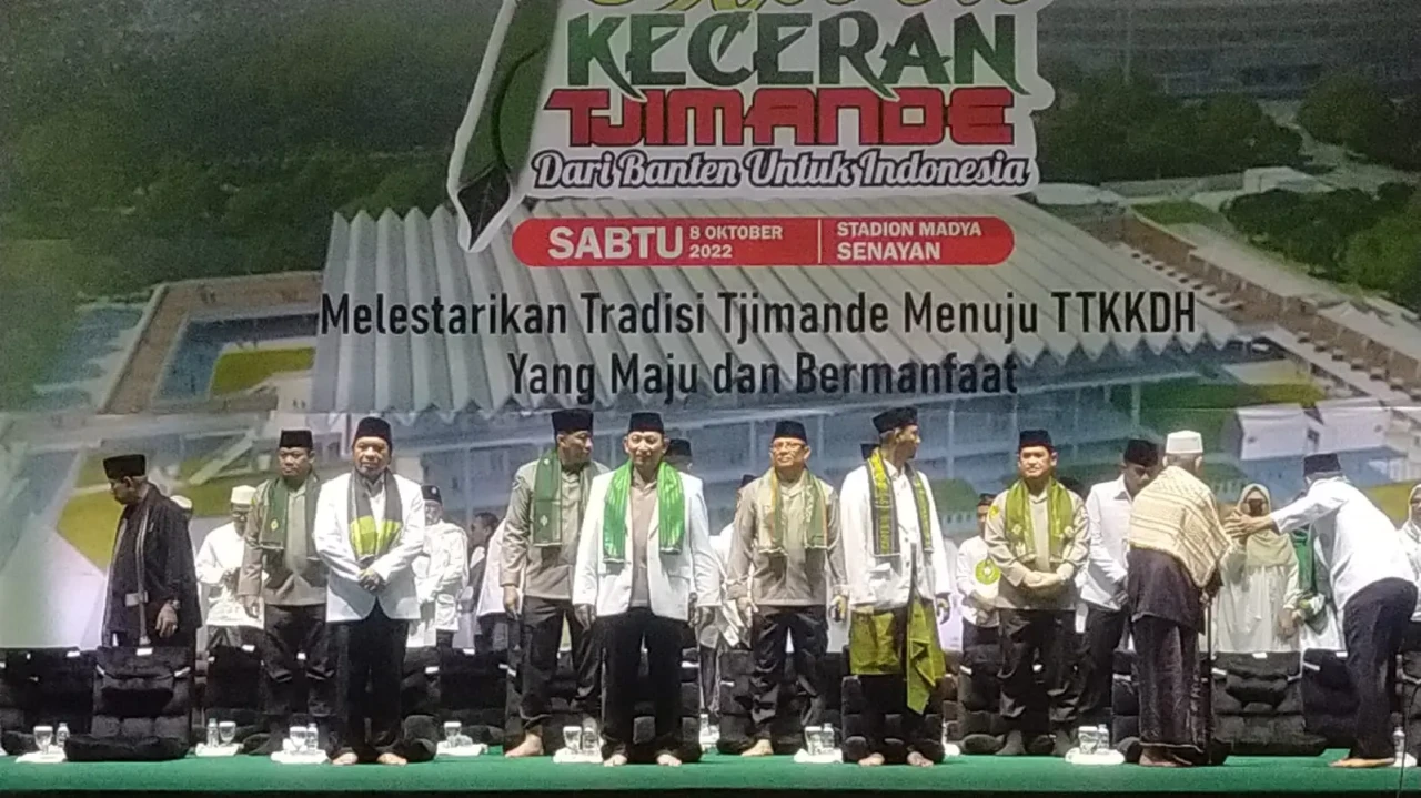 Puluhan Ribu Pendekar...