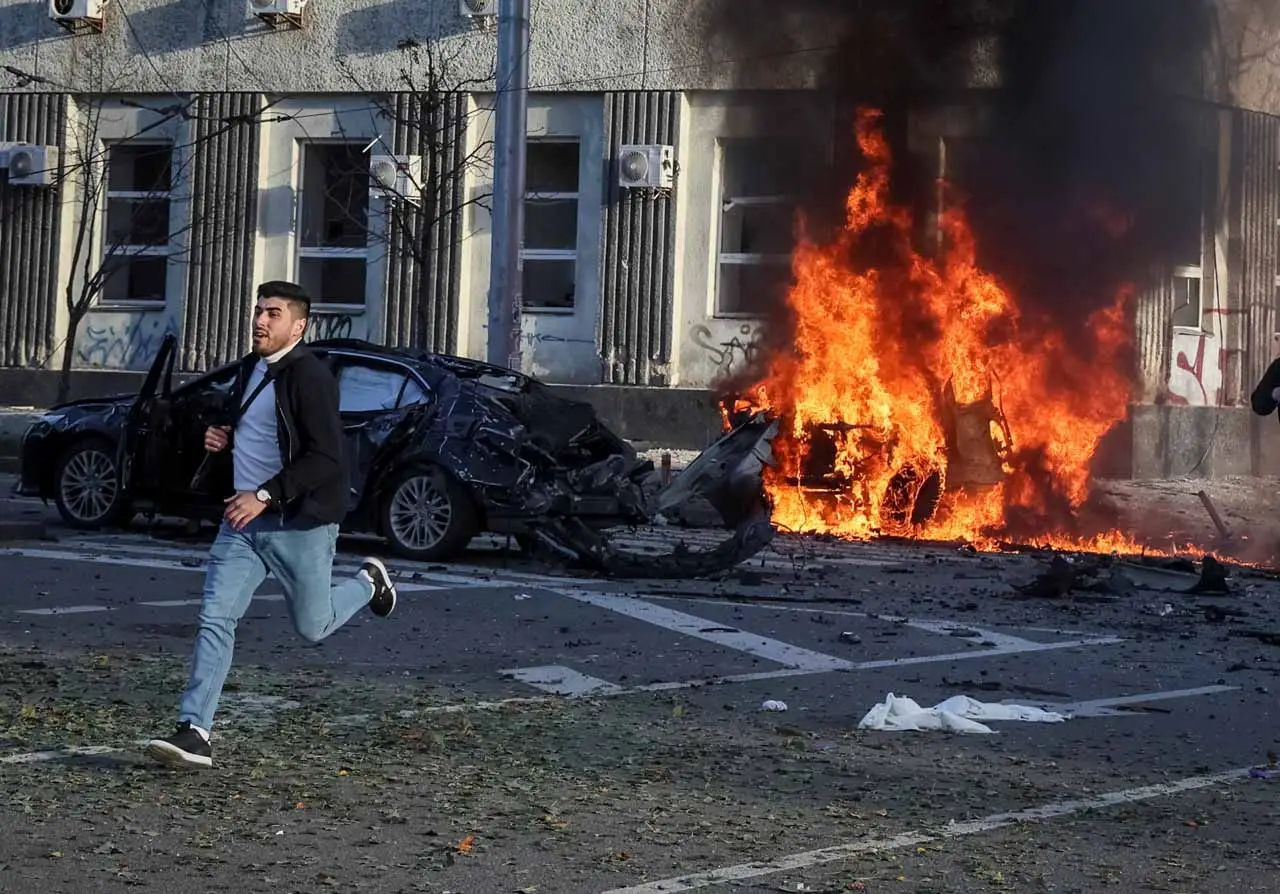 Kota Kiev Dihujani Rudal...