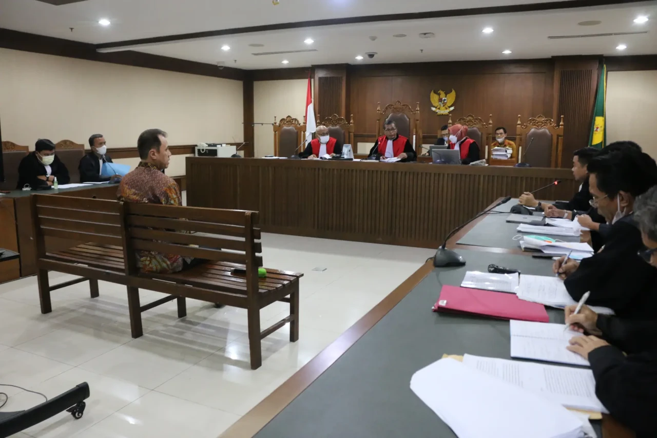 Sidang Dakwaan Kasus...